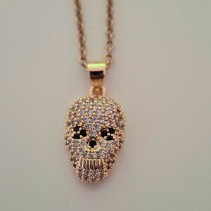 Gold Tone & CZ Skull pendant and necklace, SO COOL!